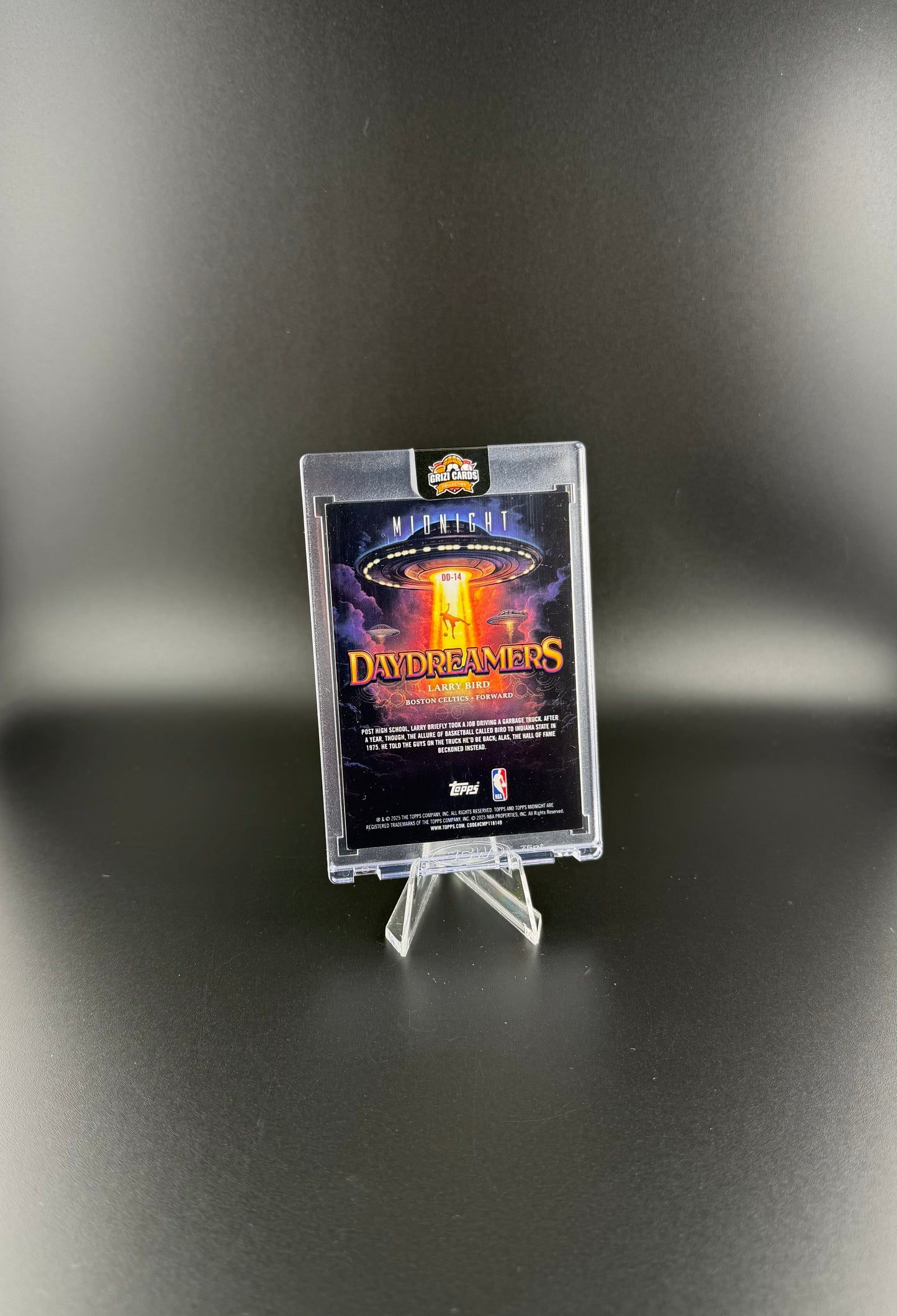 Larry Bird – 2025-26 Topps Midnight “Daydreamers” /99