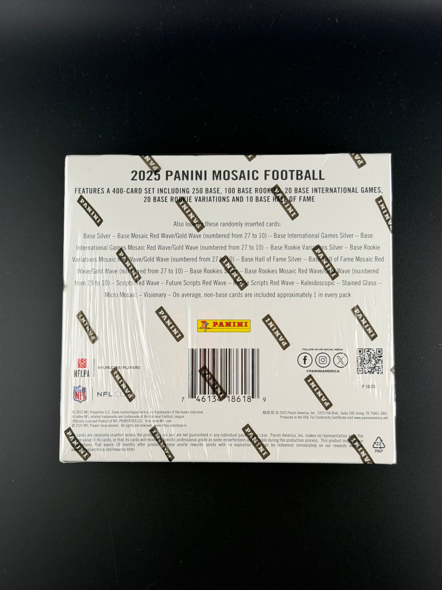 2025 Panini Mosaic Football International Hobby Box