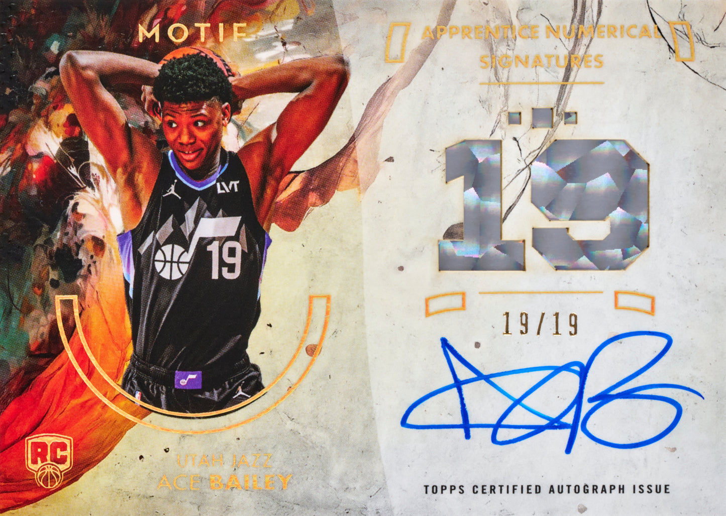 2025-26 Topps Motif Basketball Hobby Box.