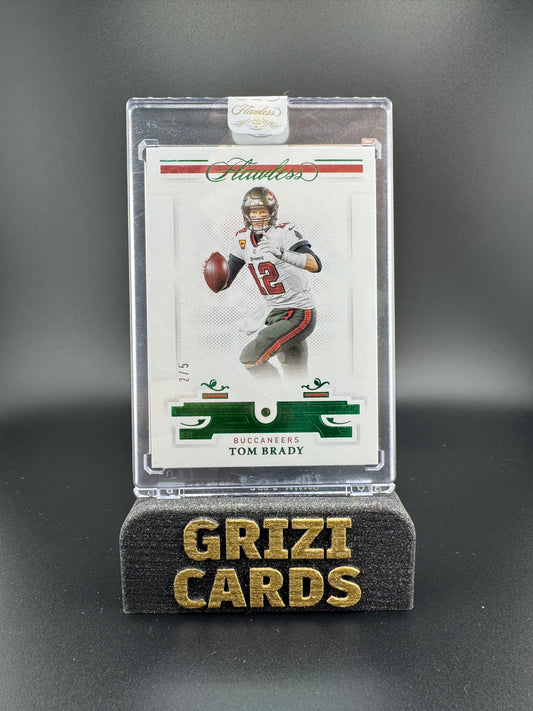 Tom Brady – 2021 Panini Flawless – Base Emerald – 2/5