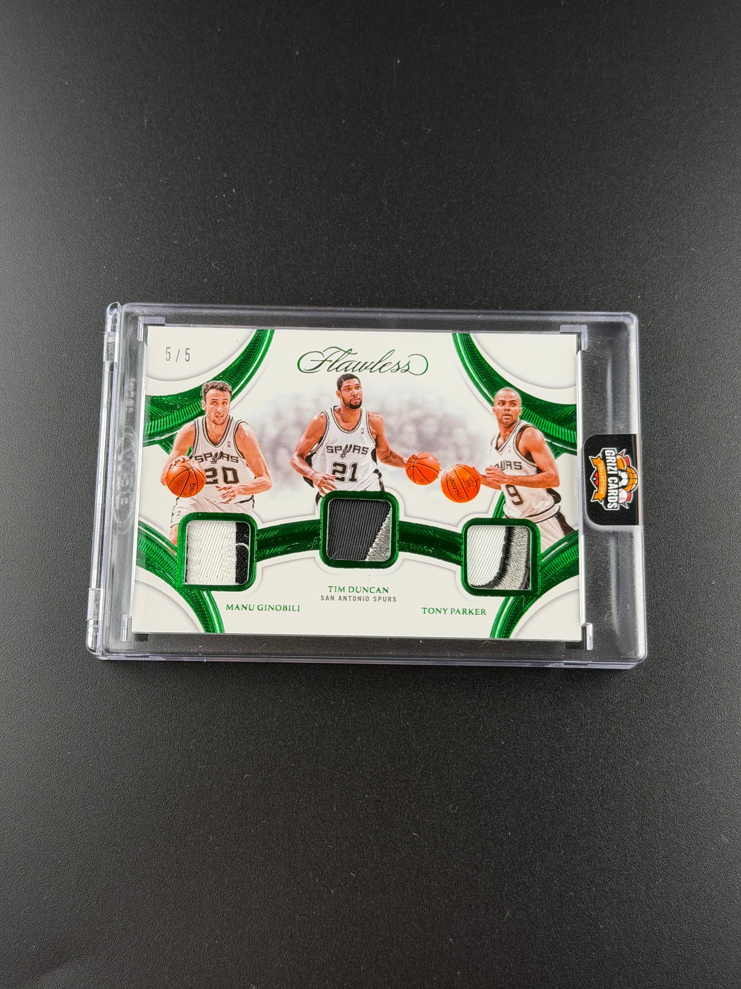 Manu Ginobili / Tim Duncan / Tony Parker – Panini Flawless Basketball 2024-25 – Triple Patch – 5/5