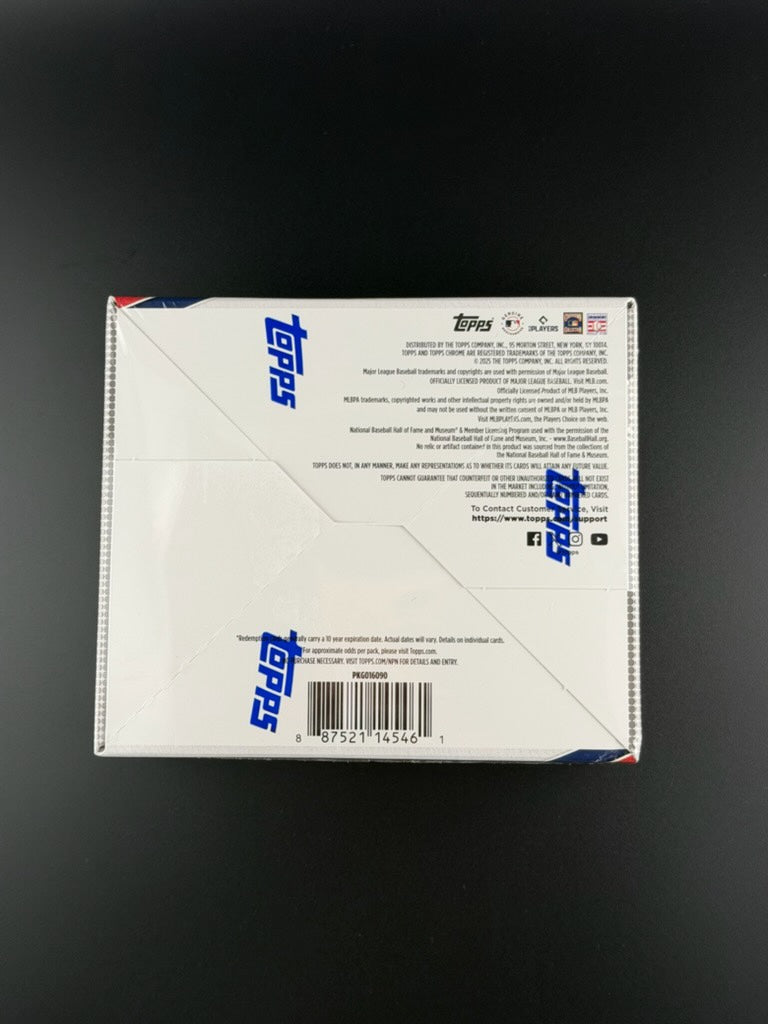 2025 Topps Chrome® Baseball Update Series - Jumbo Box (3 Autographe par boîte)